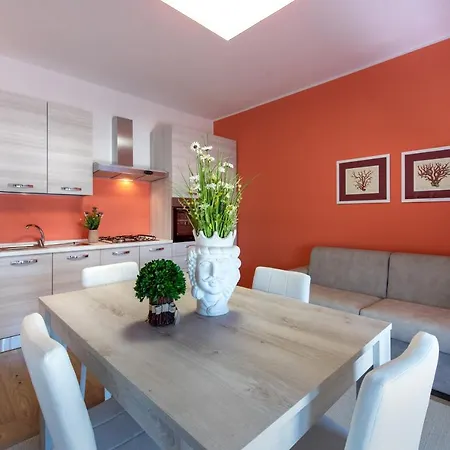 Apartment Fronte Mare *