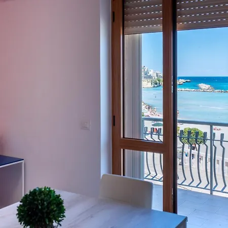 Apartment Fronte Mare *